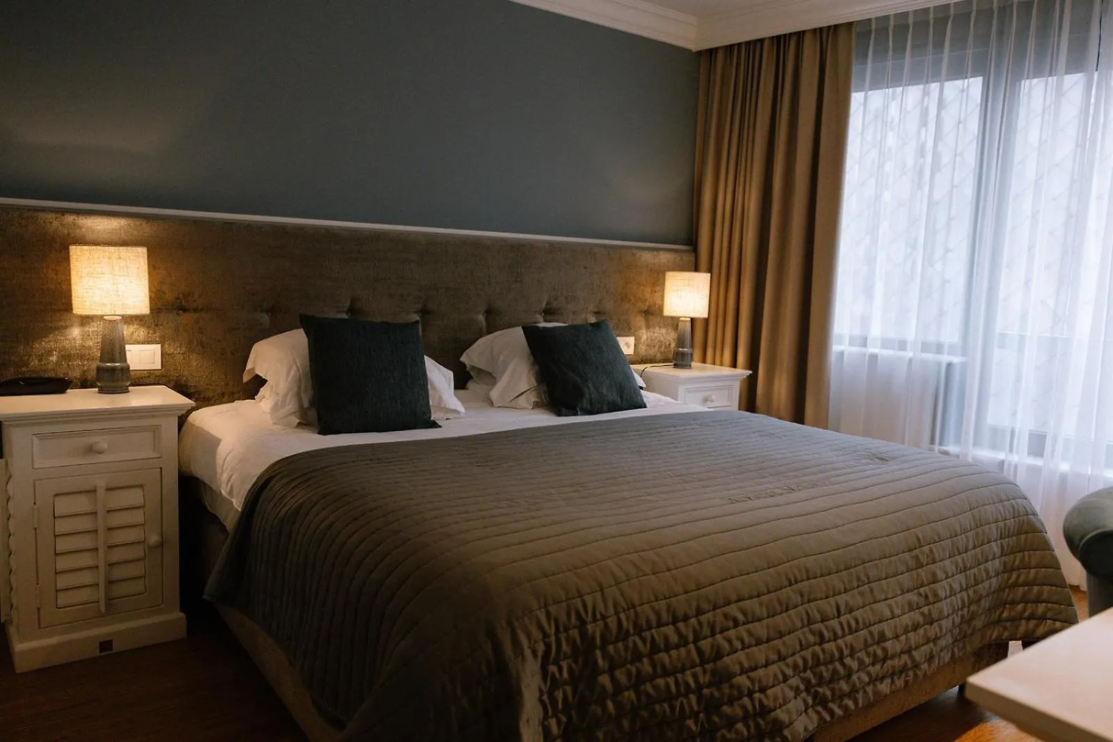 Hotel Cocoon Остенде