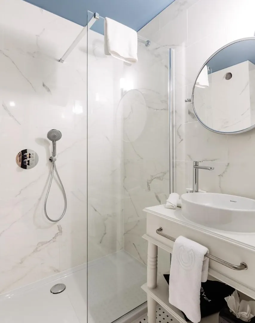 Hotel Cocoon Остенде